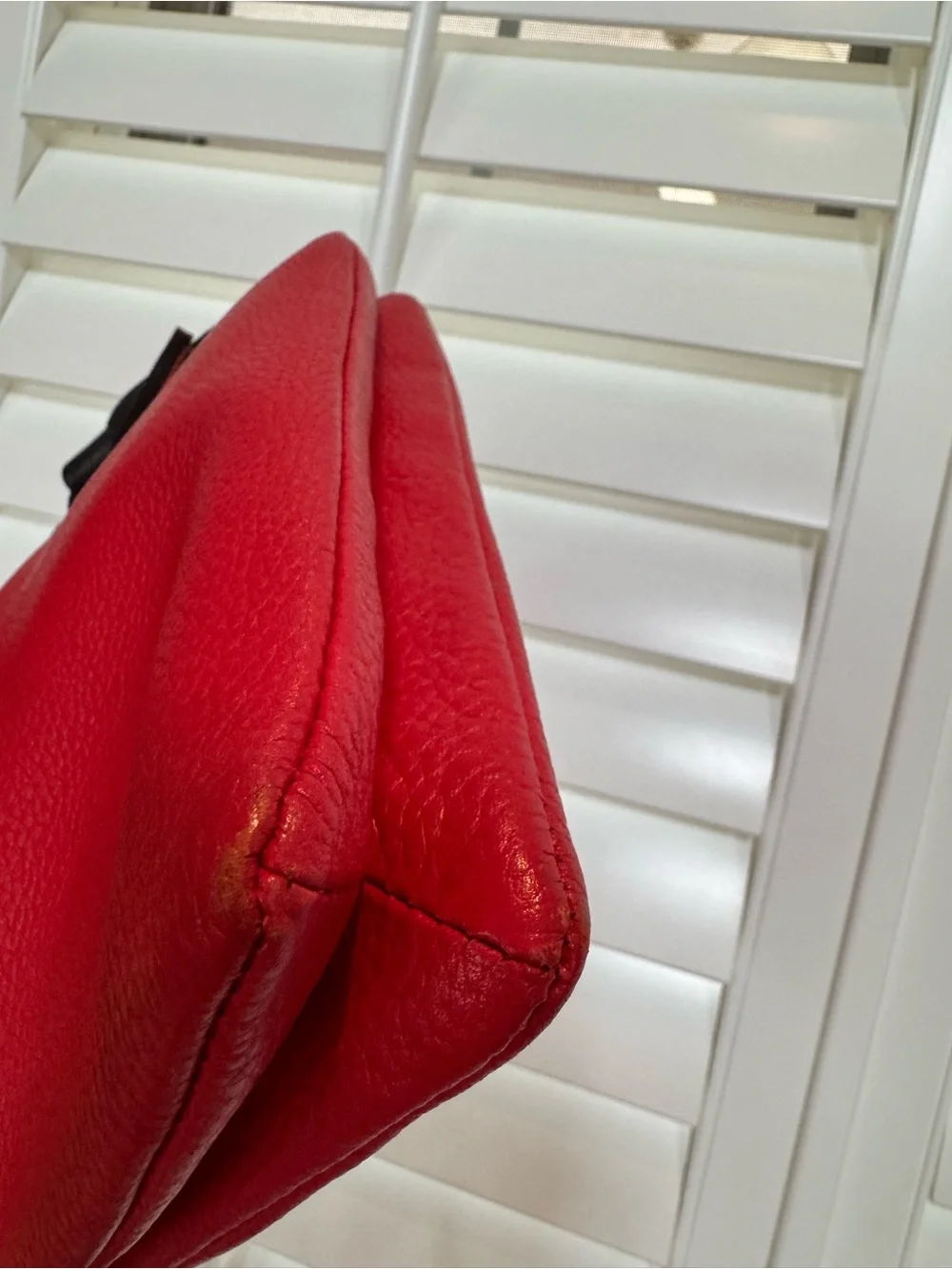 kate spade red pebbled leather tassel crossbody